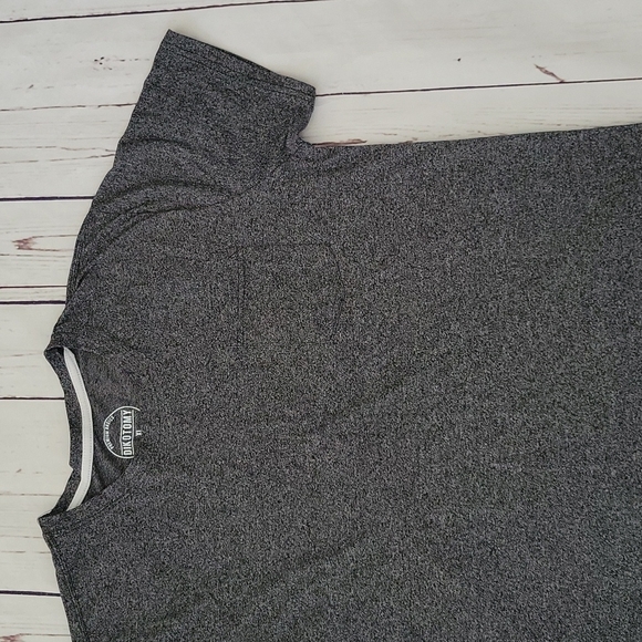 Short sleeve tee - Picture 3 of 8